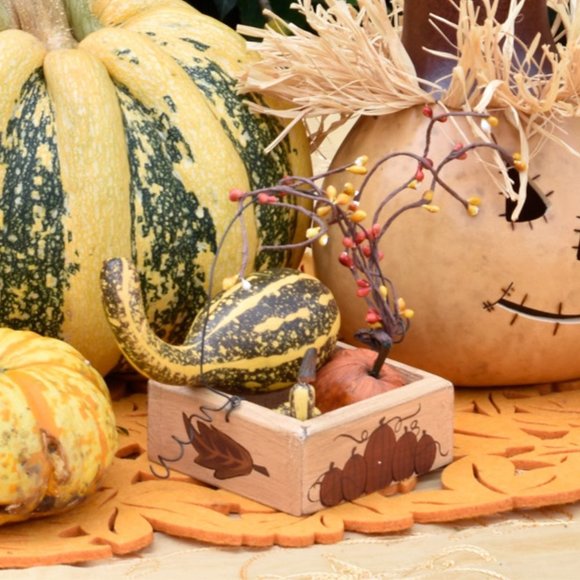 Rustic Fall Halloween Leaf Pumpkin Tiny Wood Basket Shelf Decor - Picture 1 of 10